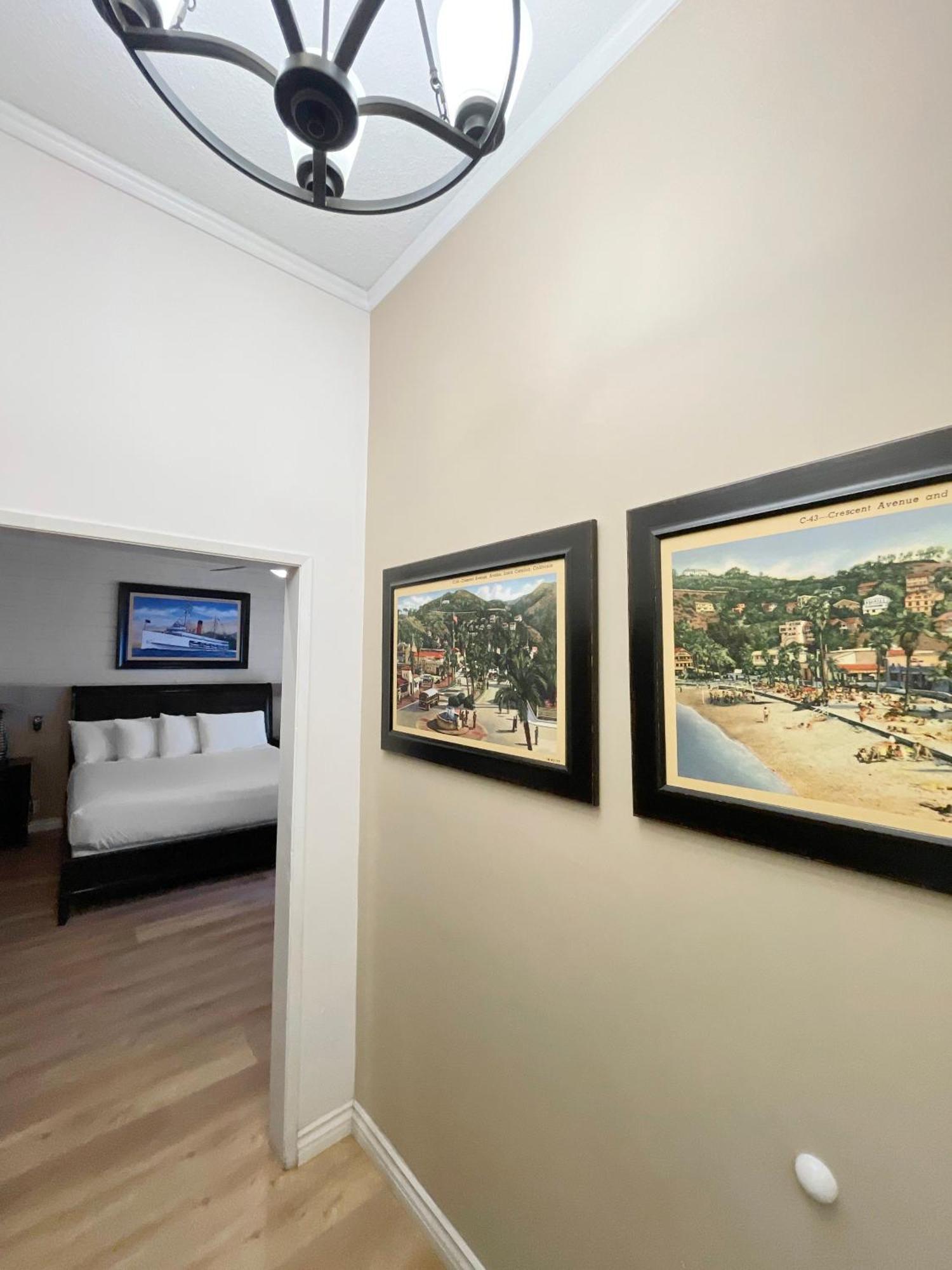 Catalina Courtyard Suites Авалон Экстерьер фото
